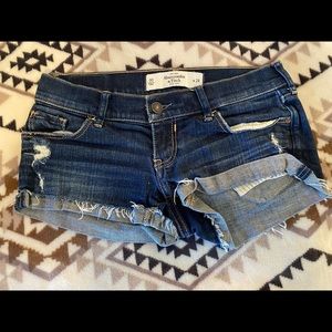 Abercrombie & Fitch Jean Shorts Size 00